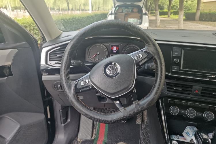 Used Volkswagen Tayron 2019 Teramont Edition 280TSI Two-Wheel Drive Luxury Model China VI Standard Steering Wheel
