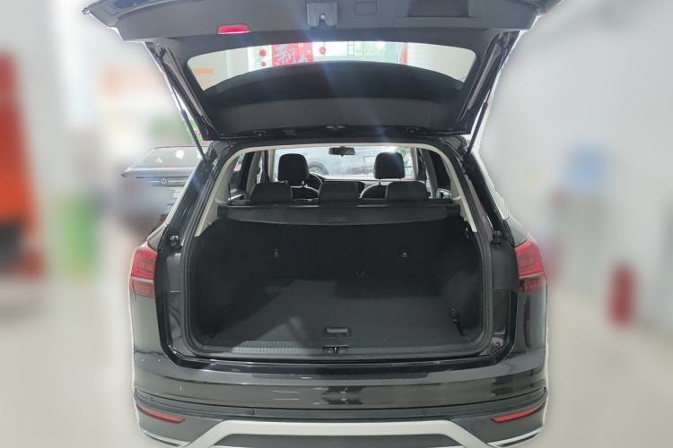 Used Volkswagen Tayron 2019 330TSI Two-Wheel-Drive Luxury Version China V Emission Standard Trunk