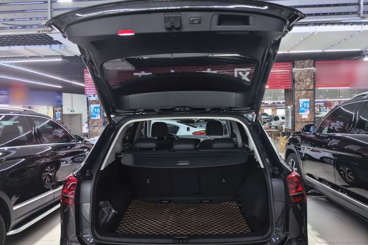 Used Volkswagen Tayron 2019 330TSI Two-Wheel Drive Luxury Model China VI Standard Trunk
