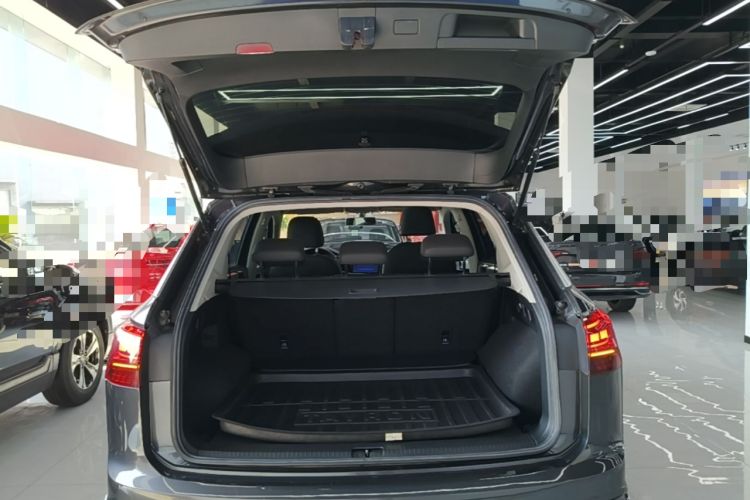 Used Volkswagen Tayron 2019 330TSI Two-Wheel Drive Luxury Model China VI Standard Trunk