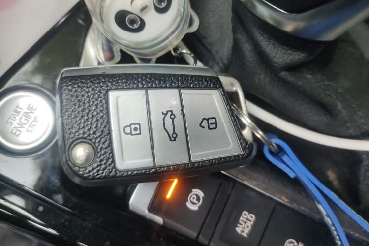 Used Volkswagen Tayron 2019 330TSI Two-Wheel Drive Luxury Model China VI Standard Vehicle Key