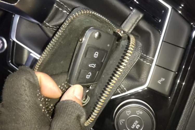Used Volkswagen Tayron 2019 380TSI All-Wheel Drive R-Line China V-standard Vehicle Key