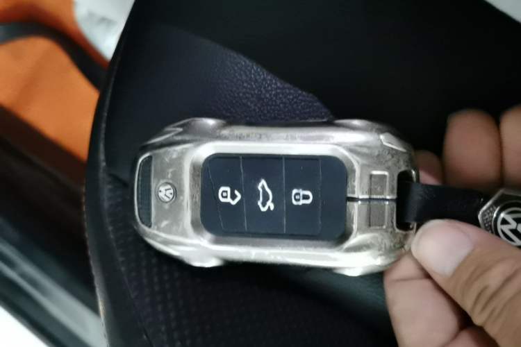 Used Volkswagen Tayron 2019 330TSI Two-Wheel Drive Luxury Model China VI Standard Vehicle Key