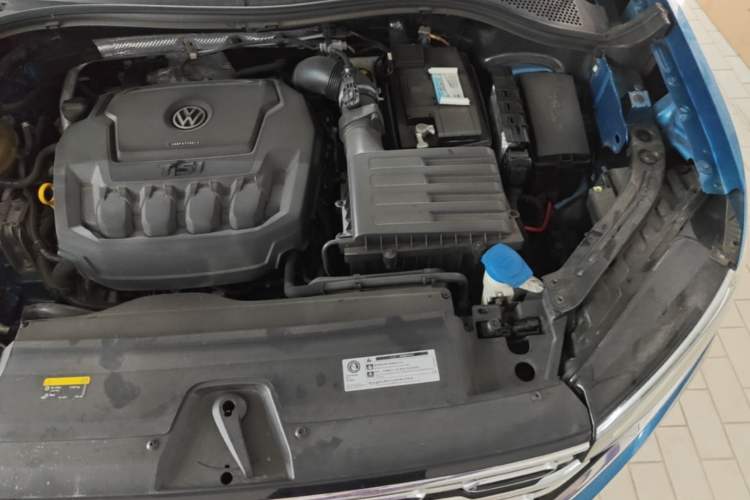 Used Volkswagen Tayron 2019 330TSI Two-Wheel-Drive Luxury Version China V Emission Standard Engine Bay Left