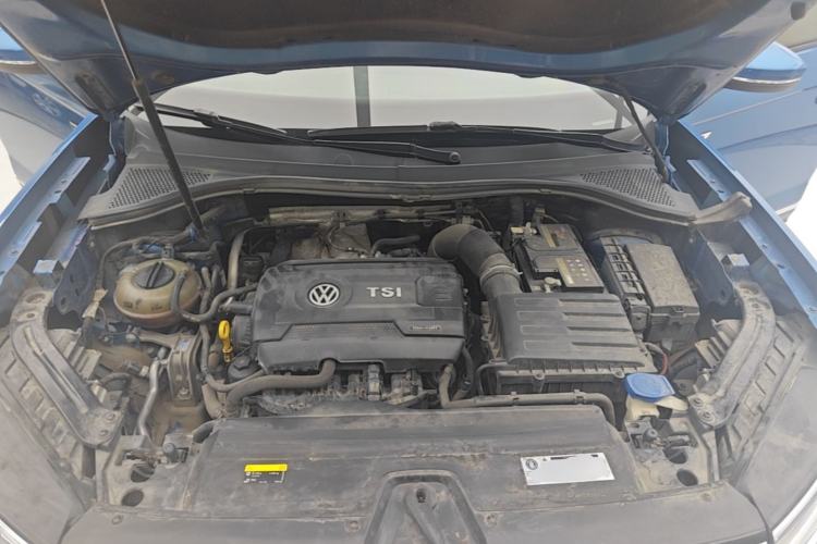 Used Volkswagen Tayron 2019 380TSI Four-Wheel Drive Flagship Version China V Standard Engine Bay