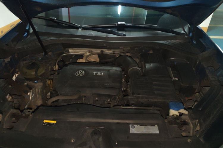 Used Volkswagen Tayron 2019 380TSI Four-Wheel Drive Prestige Version China V Standard Engine Bay