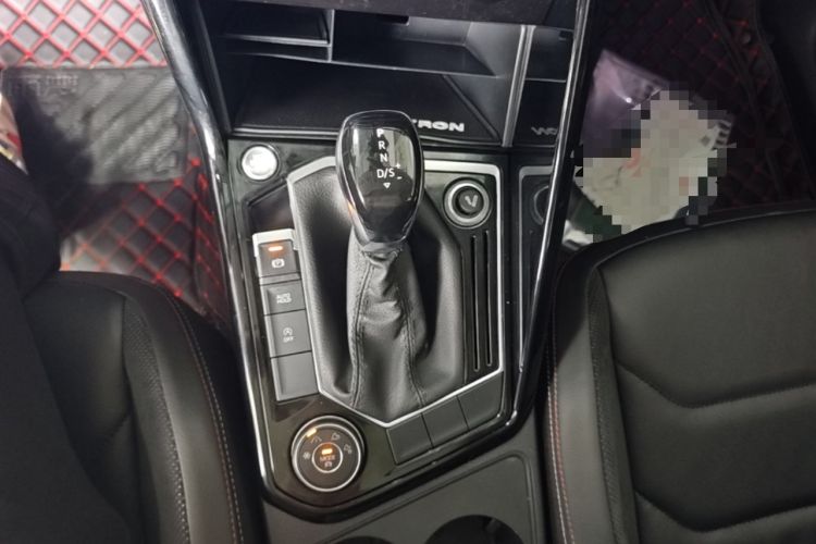 Used Volkswagen Tayron 2019 330TSI Four-Wheel Drive Luxury Version China VI Standard Gear Lever