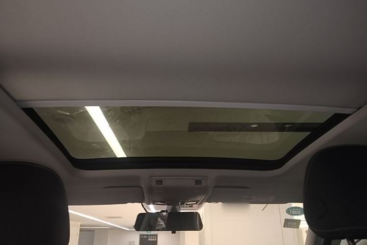 Used Volkswagen Tayron 2019 330TSI Two-Wheel Drive Luxury Model China VI Standard Headliner