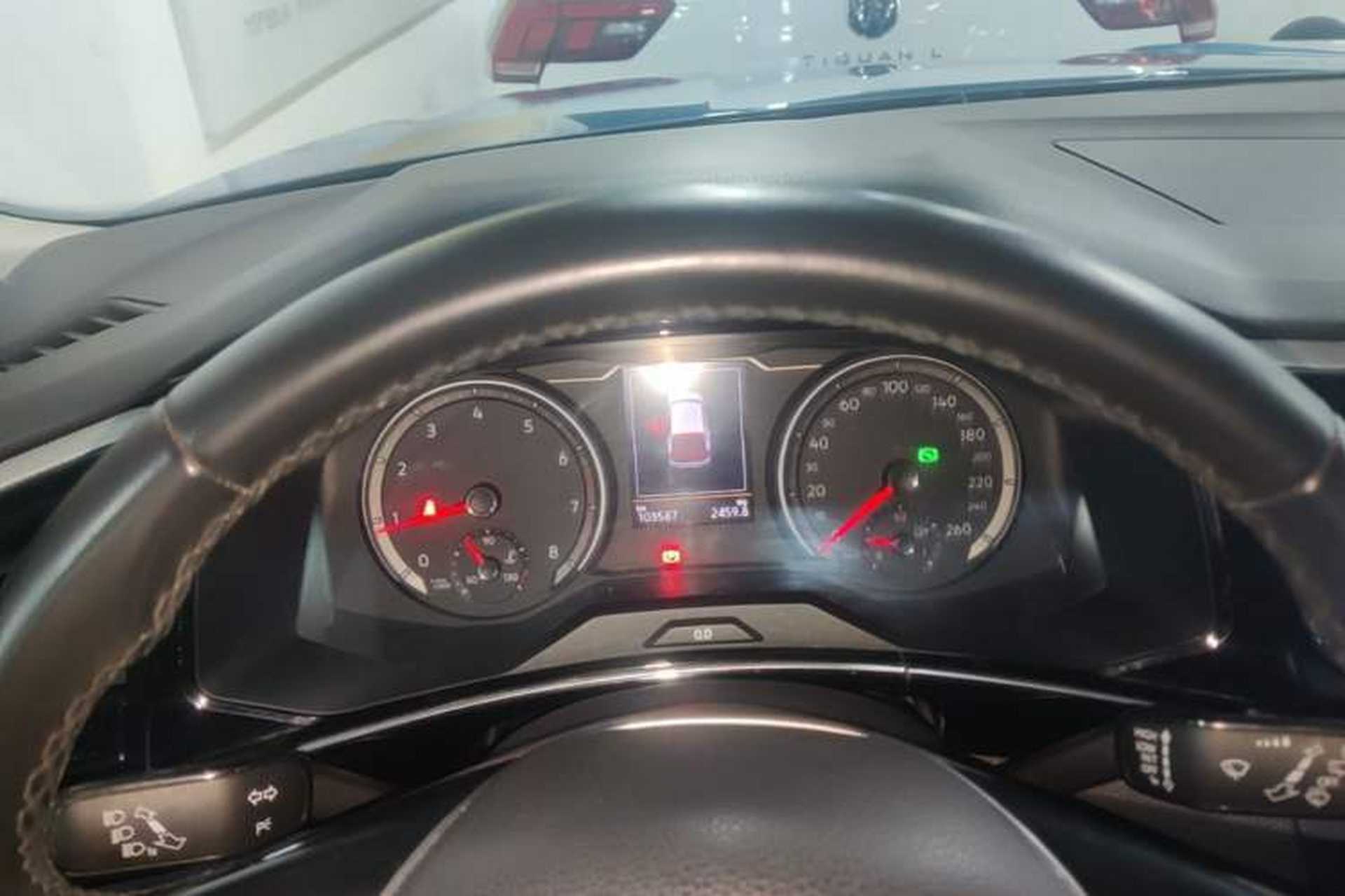 Used Volkswagen Tayron 2019 330TSI Two-Wheel Drive Luxury Model China VI Standard Instrument Cluster