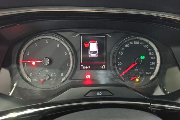 Used Volkswagen Tayron 2019 Teramont Edition 280TSI Two-Wheel Drive Luxury Model China VI Standard Instrument Cluster