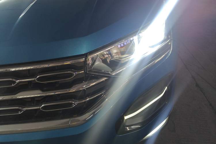 Used Volkswagen Tayron 2019 330TSI Four-Wheel Drive Luxury Version China V Standard Left Front Headlight