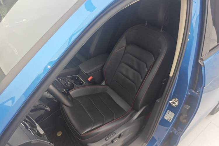Used Volkswagen Tayron 2019 380TSI Four-Wheel Drive Flagship Version China V Standard Left Front Seat