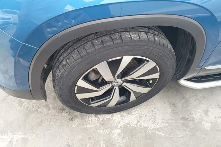 Used Volkswagen Tayron 2019 330TSI Four-Wheel Drive Luxury Version China VI Standard Left Front Wheel Hub