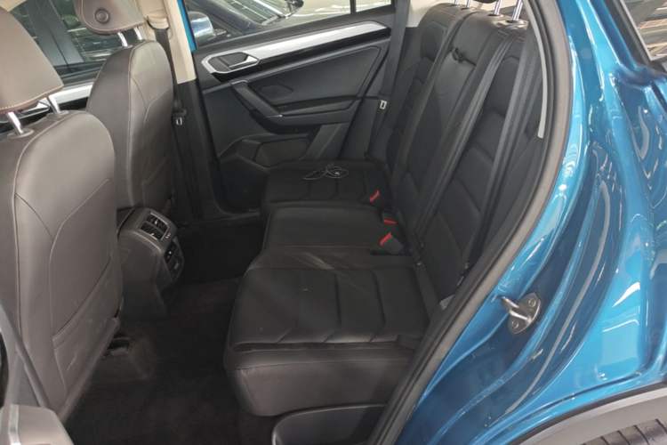 Used Volkswagen Tayron 2019 330TSI Two-Wheel Drive Luxury Model China VI Standard Left Rear Seat