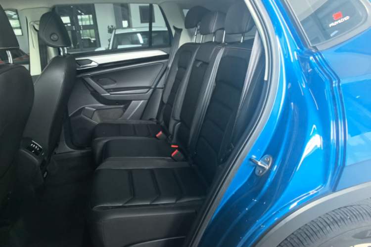 Used Volkswagen Tayron 2019 330TSI Four-Wheel Drive Luxury Version China V Standard Left Rear Seat