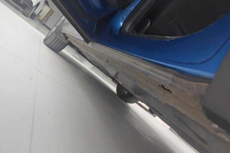 Used Volkswagen Tayron 2019 380TSI Four-Wheel Drive Flagship Version China V Standard Left Side Sill