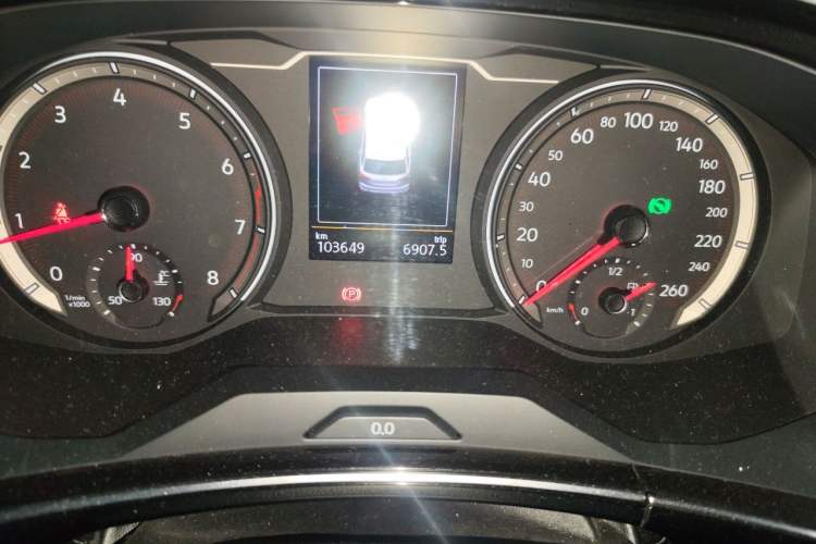 Used Volkswagen Tayron 2019 330TSI Two-Wheel Drive Luxury Model China VI Standard Odometer Close Up