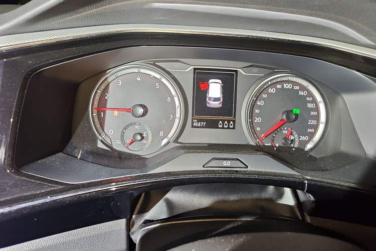 Used Volkswagen Tayron 2019 330TSI Two-Wheel Drive Luxury Model China VI Standard Odometer Close Up