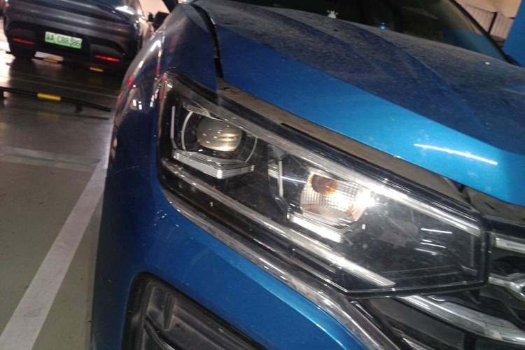 Used Volkswagen Tayron 2019 330TSI Two-Wheel Drive Luxury Model China VI Standard Right Front Headlight