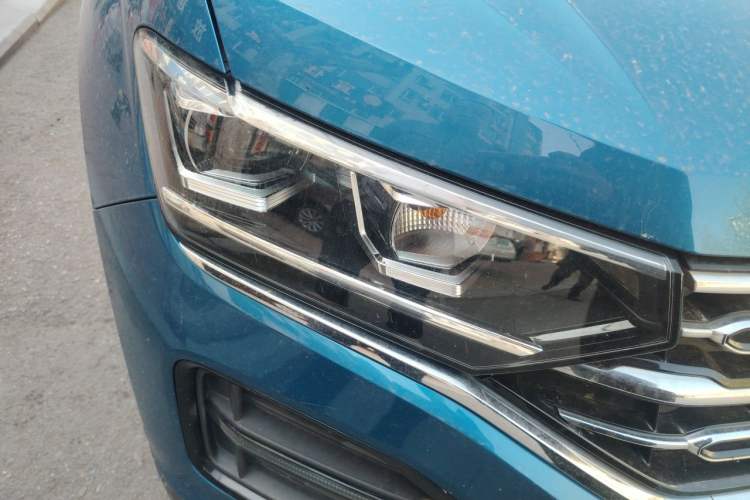 Used Volkswagen Tayron 2019 Teramont Edition 280TSI Two-Wheel Drive Luxury Model China VI Standard Right Front Headlight