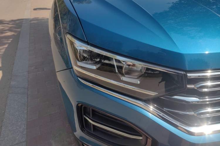 Used Volkswagen Tayron 2019 330TSI Two-Wheel Drive Luxury Model China VI Standard Right Front Headlight