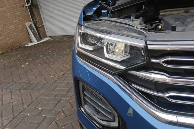 Used Volkswagen Tayron 2019 330TSI Two-Wheel-Drive Luxury Plus China V Standard Right Front Headlight