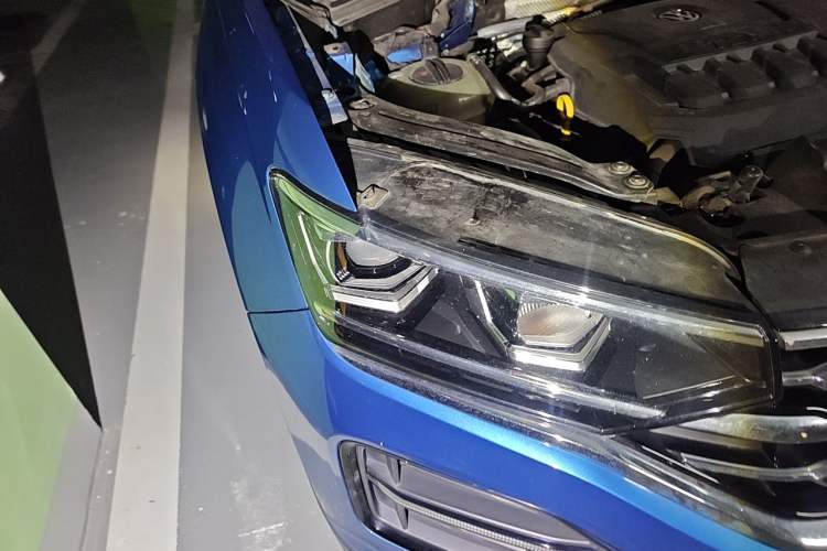 Used Volkswagen Tayron 2019 330TSI Two-Wheel Drive Luxury Model China VI Standard Right Front Headlight