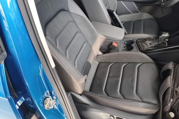 Used Volkswagen Tayron 2019 Teramont Edition 280TSI Two-Wheel Drive Luxury Model China VI Standard Right Front Seat