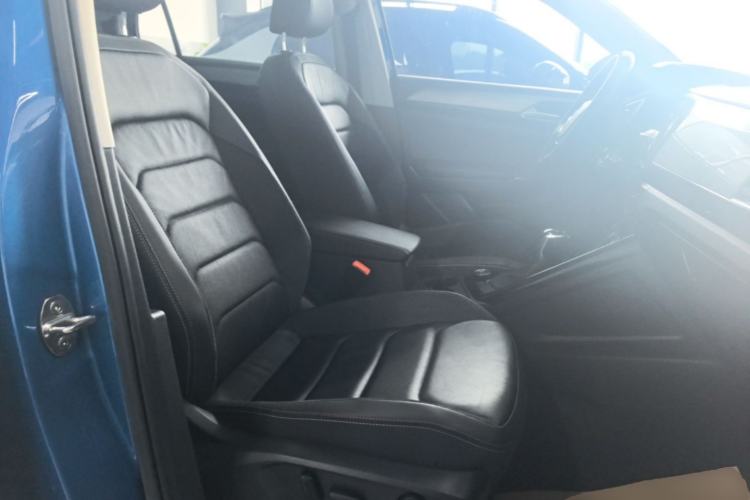 Used Volkswagen Tayron 2019 330TSI Four-Wheel Drive Luxury Version China V Standard Right Front Seat