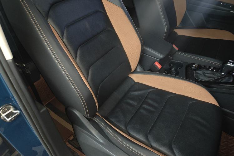 Used Volkswagen Tayron 2019 330TSI Four-Wheel Drive Luxury Version China V Standard Right Front Seat