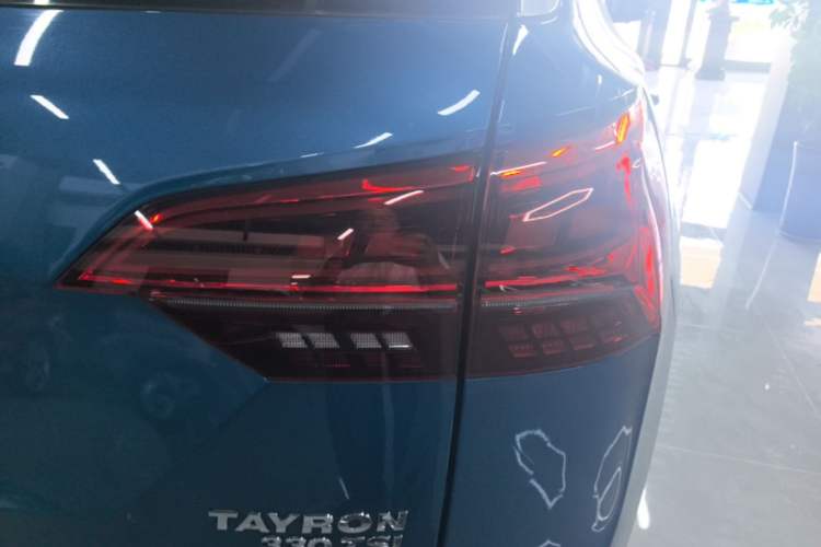 Used Volkswagen Tayron 2019 330TSI Four-Wheel Drive Luxury Version China V Standard Right Rear Taillight