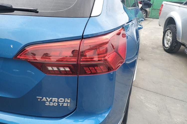 Used Volkswagen Tayron 2019 330TSI Four-Wheel Drive Luxury Version China VI Standard Right Rear Taillight