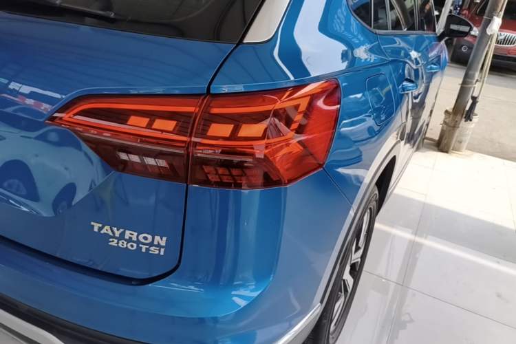Used Volkswagen Tayron 2019 Teramont Edition 280TSI Two-Wheel Drive Luxury Model China VI Standard Right Rear Taillight