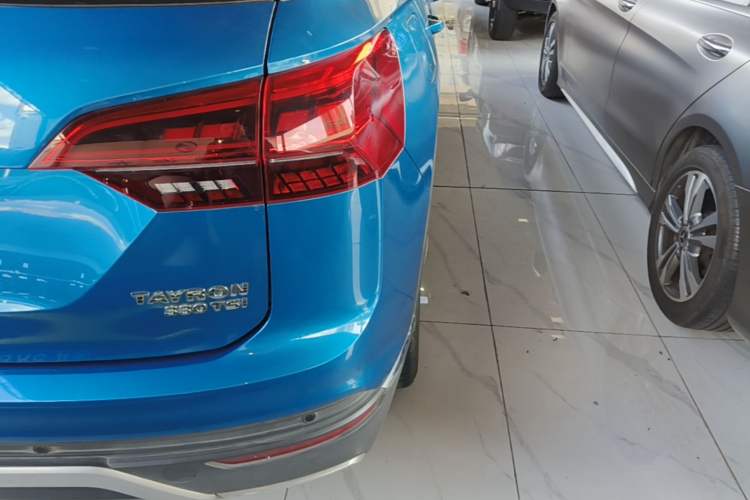 Used Volkswagen Tayron 2019 330TSI Two-Wheel Drive Luxury Model China VI Standard Right Rear Taillight