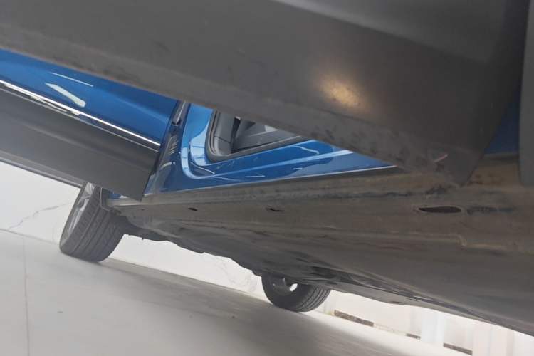 Used Volkswagen Tayron 2019 380TSI Four-Wheel Drive Flagship Version China V Standard Right Side Sill