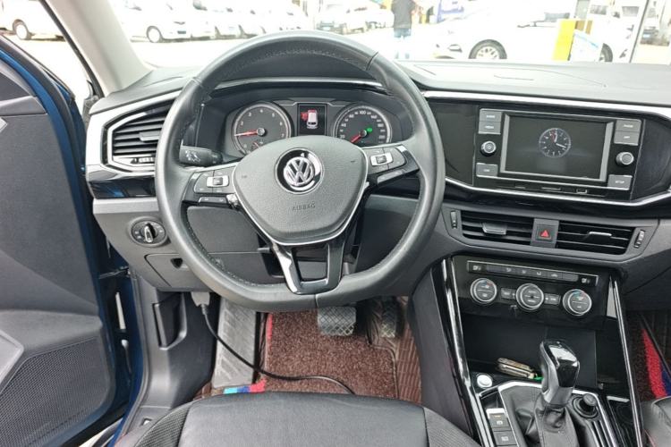 Used Volkswagen Tayron 2019 330TSI Two-Wheel Drive Luxury Model China VI Standard Steering Wheel