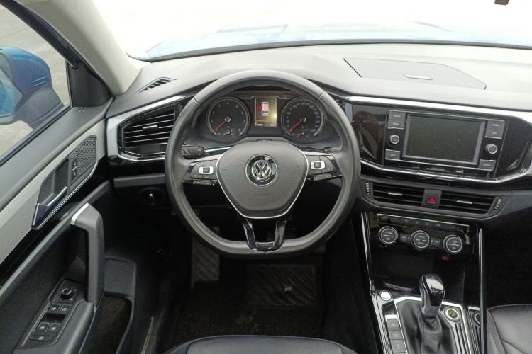 Used Volkswagen Tayron 2019 330TSI Two-Wheel Drive Luxury Model China VI Standard Steering Wheel