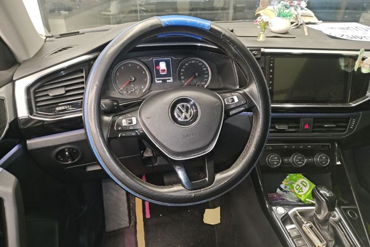 Used Volkswagen Tayron 2019 330TSI Two-Wheel-Drive Luxury Version China V Emission Standard Steering Wheel