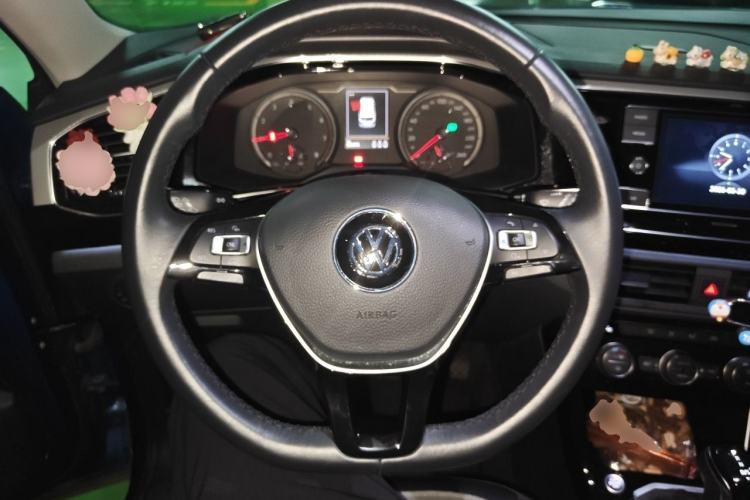 Used Volkswagen Tayron 2019 330TSI Two-Wheel Drive Luxury Model China VI Standard Steering Wheel