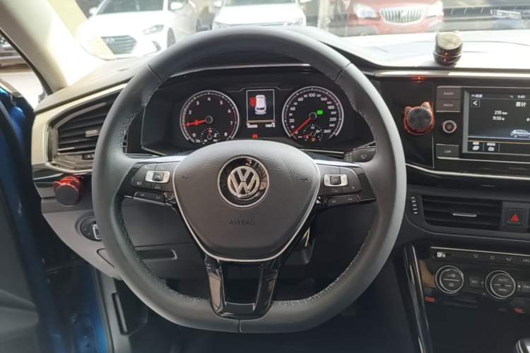 Used Volkswagen Tayron 2019 Teramont Edition 280TSI Two-Wheel Drive Luxury Model China VI Standard Steering Wheel