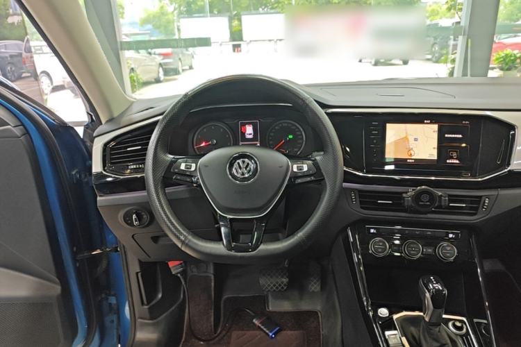 Used Volkswagen Tayron 2019 330TSI Two-Wheel-Drive Luxury Version China V Emission Standard Steering Wheel