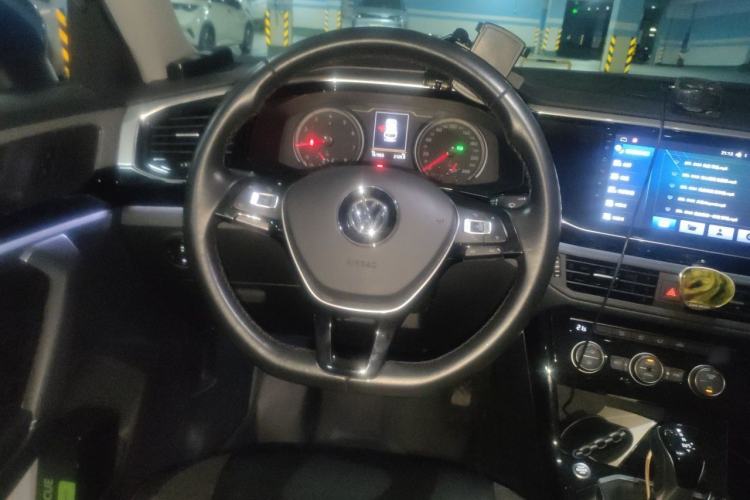 Used Volkswagen Tayron 2019 330TSI Two-Wheel-Drive Luxury Version China V Emission Standard Steering Wheel