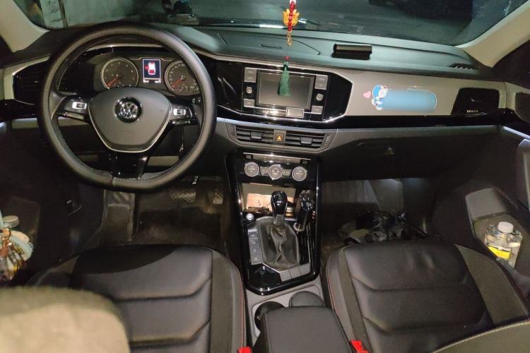 Used Volkswagen Tayron 2019 330TSI Two-Wheel Drive Luxury Model China VI Standard Center Console