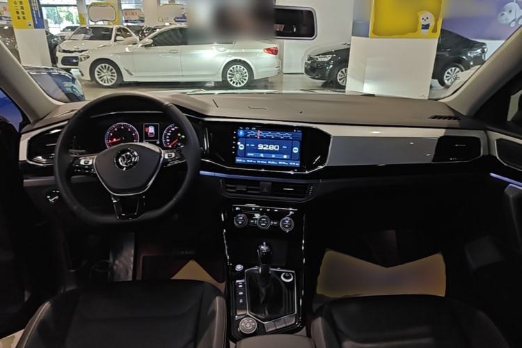 Used Volkswagen Tayron 2019 330TSI Four-Wheel Drive Luxury Version China VI Standard Center Console