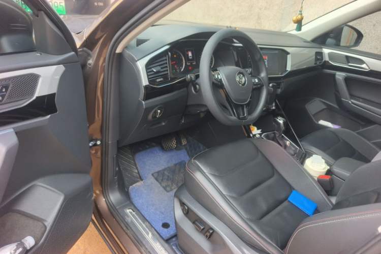 Used Volkswagen Tayron 2019 330TSI Two-Wheel Drive Luxury Model China VI Standard Driver Seat