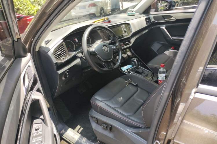 Used Volkswagen Tayron 2019 330TSI Two-Wheel Drive Luxury Model China VI Standard Driver Seat