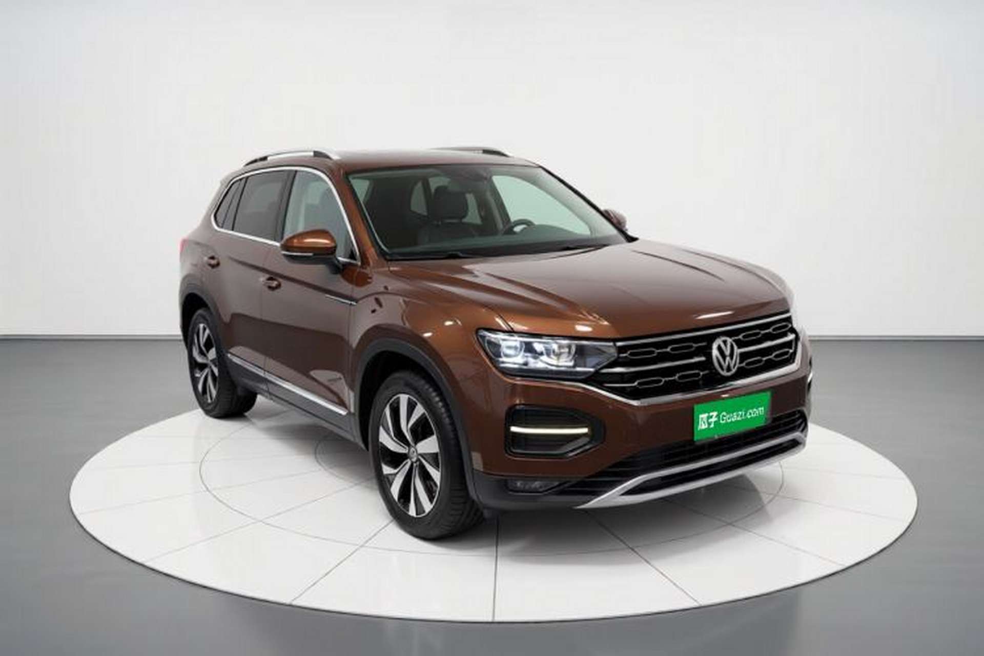 Used Volkswagen Tayron 2019 330TSI Two-Wheel Drive Luxury Model China VI Standard Exterior 1