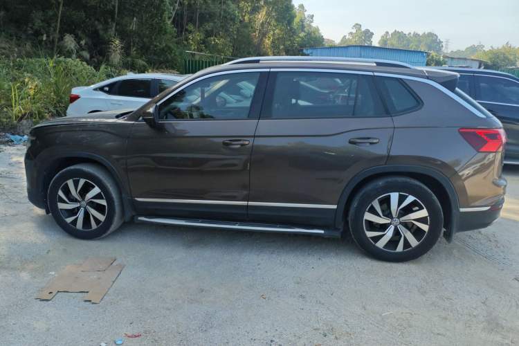 Used Volkswagen Tayron 2019 330TSI Two-Wheel Drive Luxury Model China VI Standard Exterior 3