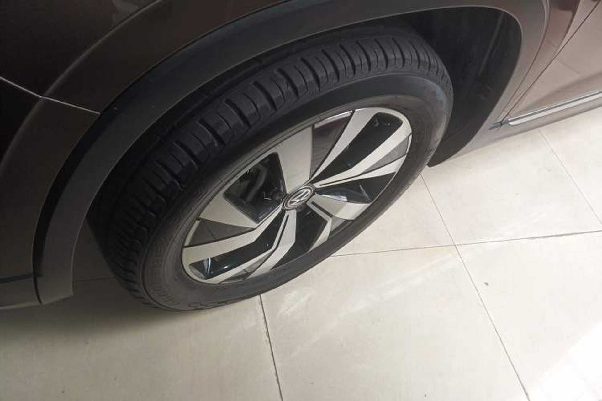 Used Volkswagen Tayron 2019 330TSI Two-Wheel Drive Luxury Model China VI Standard Exterior 4