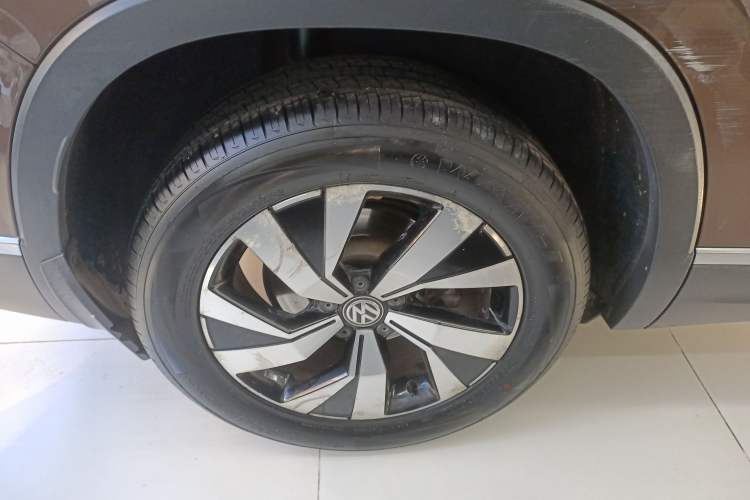 Used Volkswagen Tayron 2019 330TSI Two-Wheel Drive Luxury Model China VI Standard Exterior 8